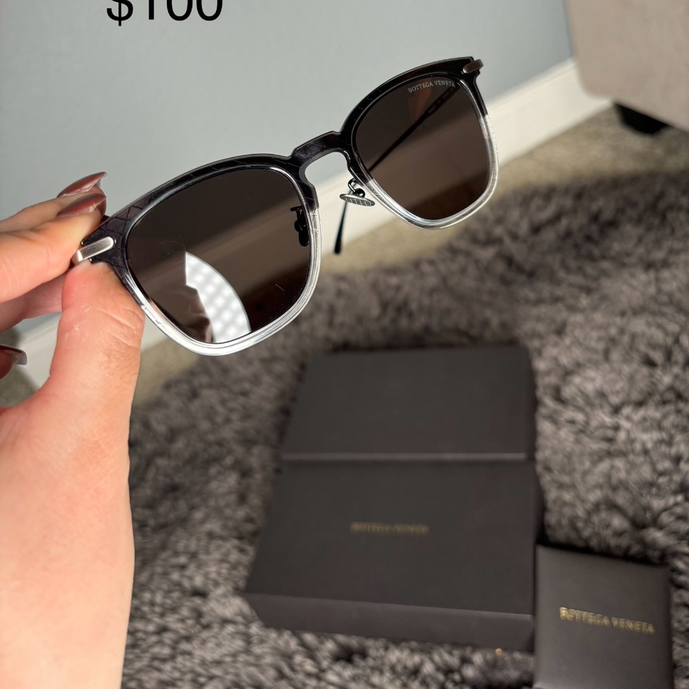 Bottega Veneta Sunglasses